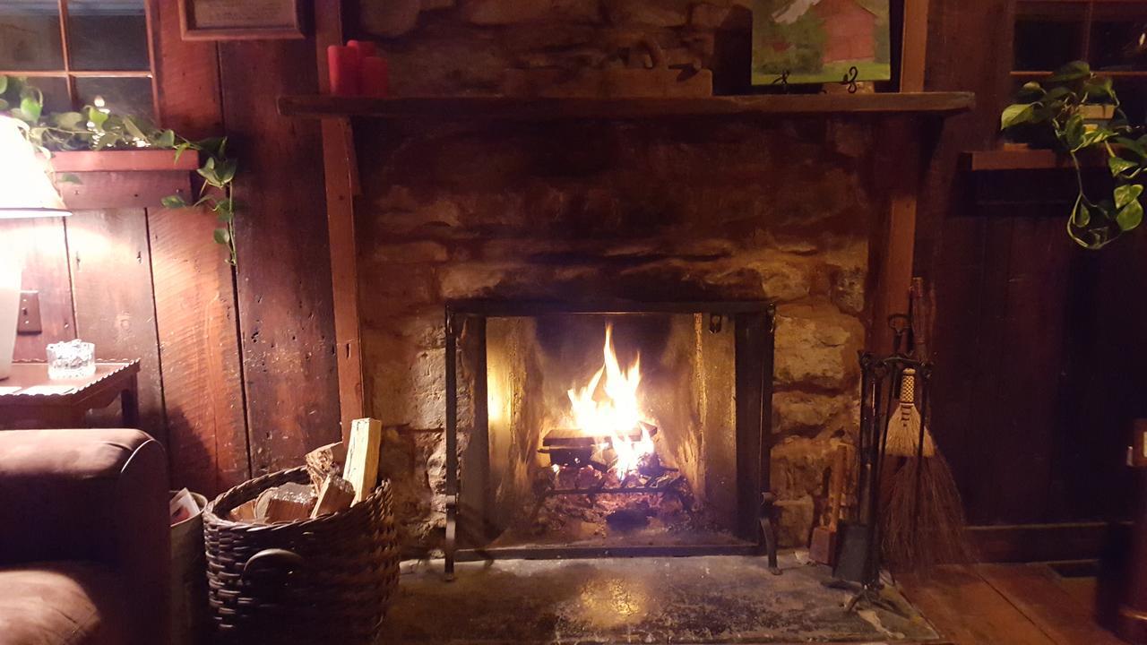 Hummingbird Inn Goshen Buitenkant foto