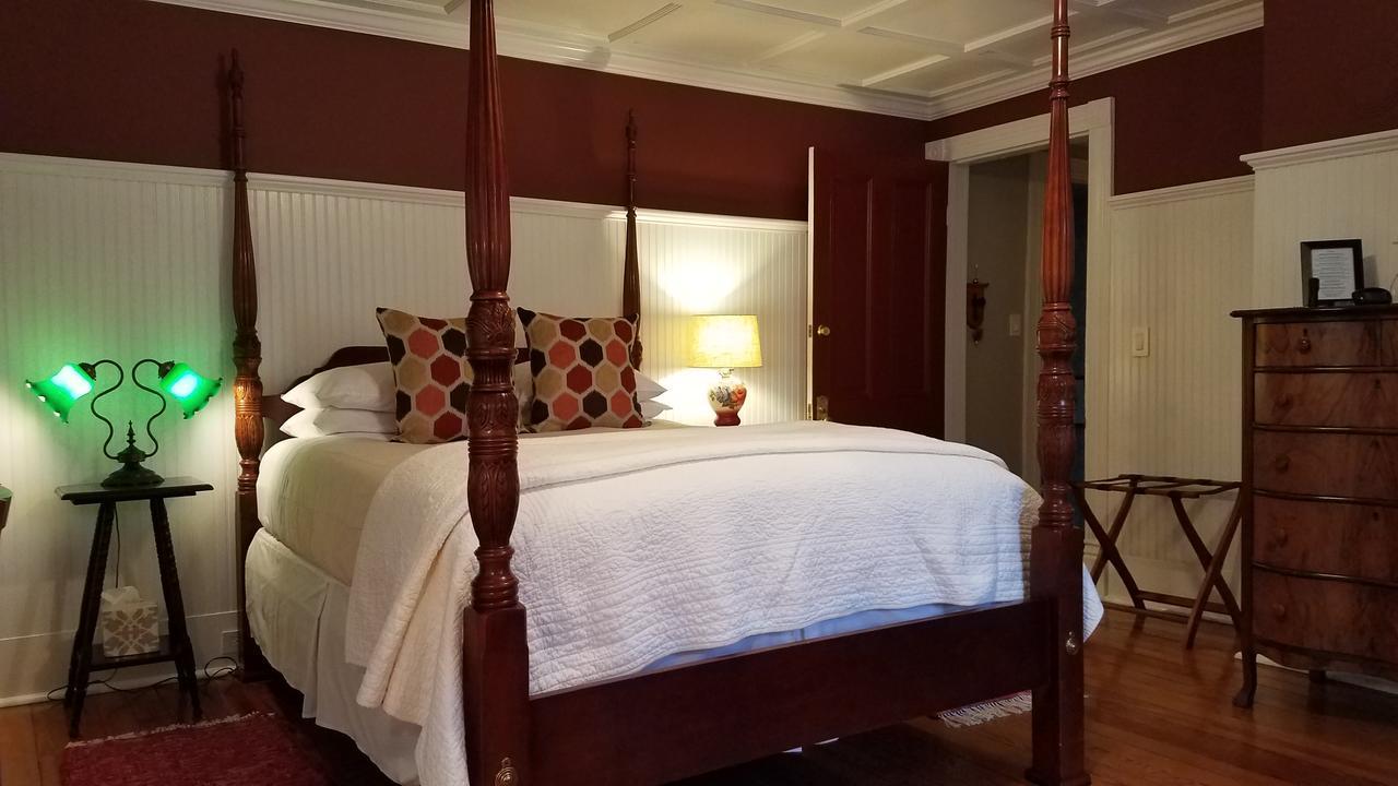 Hummingbird Inn Goshen Buitenkant foto